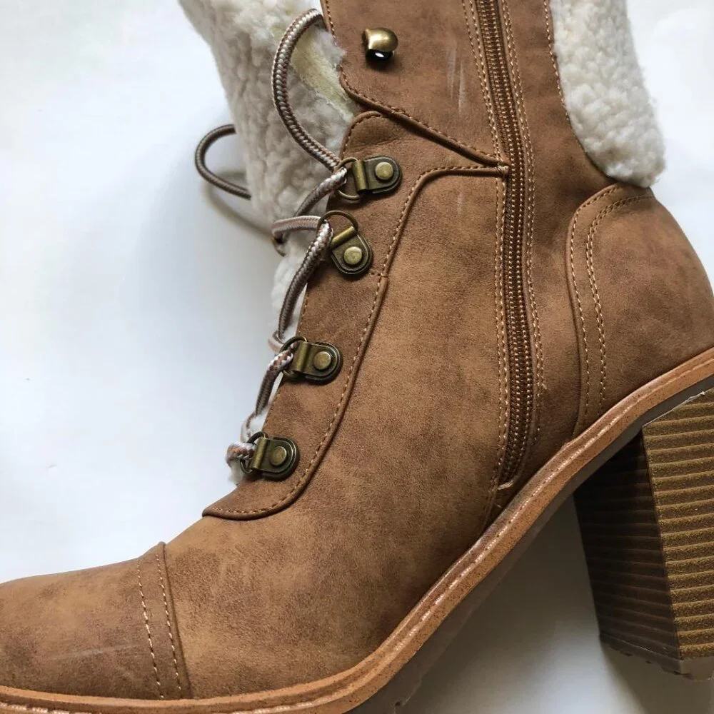 Nine West, Brown Faux Leather, Sherpa Trim, Zipper&Lace-up, Ankle Boot, Sz: 10M - Picture 11 of 11